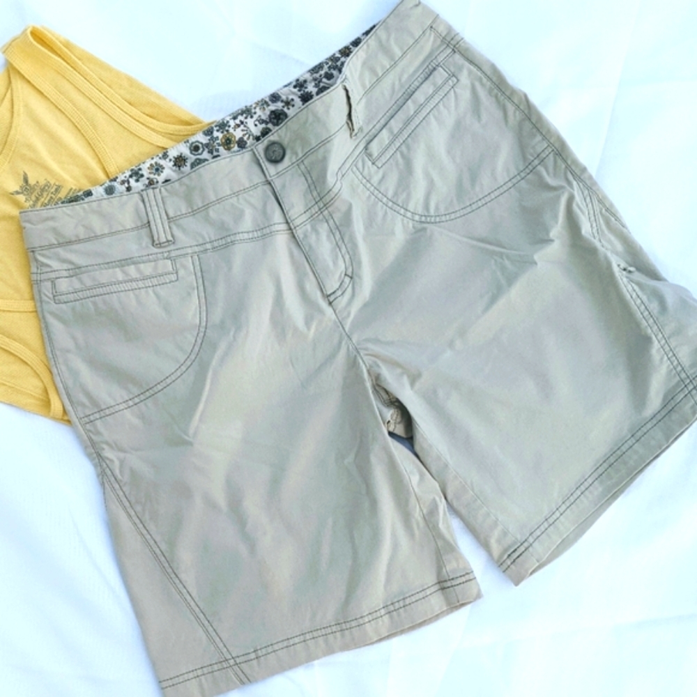 Athleta Ladies' Hiking Shorts sz 14 Inseam 9" Tan 5 Pocket Casual Summer